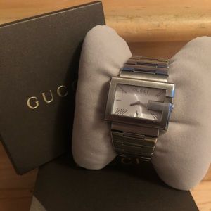 Authentic Men’s Gucci Watch